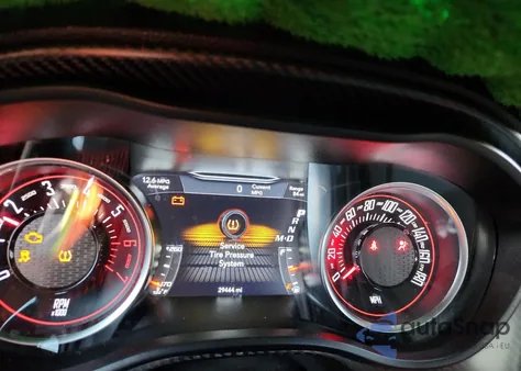 2022 Dodge Challenger R/T Scat Pack z USA, uszkodzony, nr VIN 2C3CDZFJ6NH108958